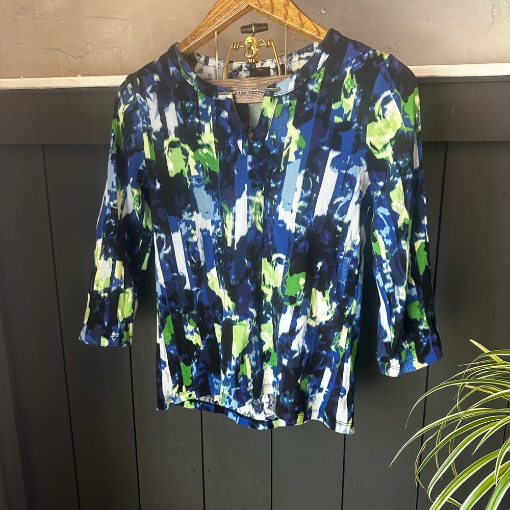 Rafaella Size M Tunic Top Blue Black Green Silver Chain